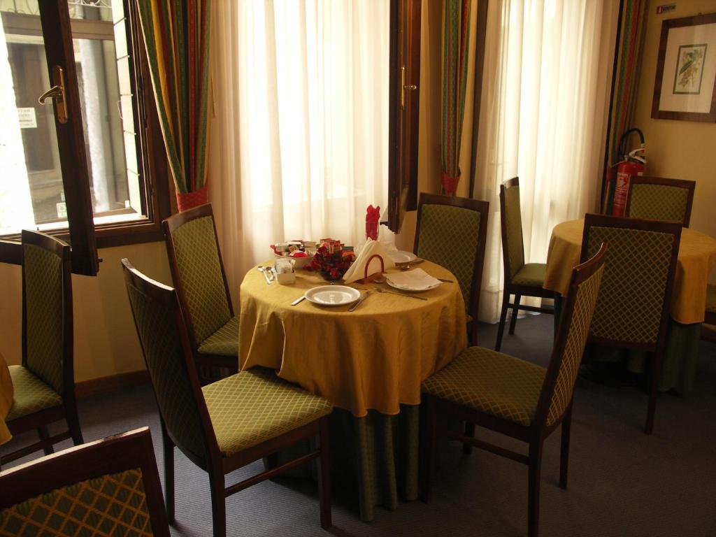Hotel Duse Asolo Bilik gambar