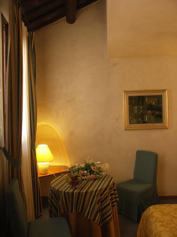 Hotel Duse Asolo Luaran gambar